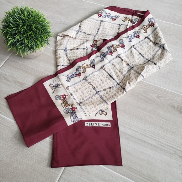 CELINE - Scarf - Picture 13 of 15